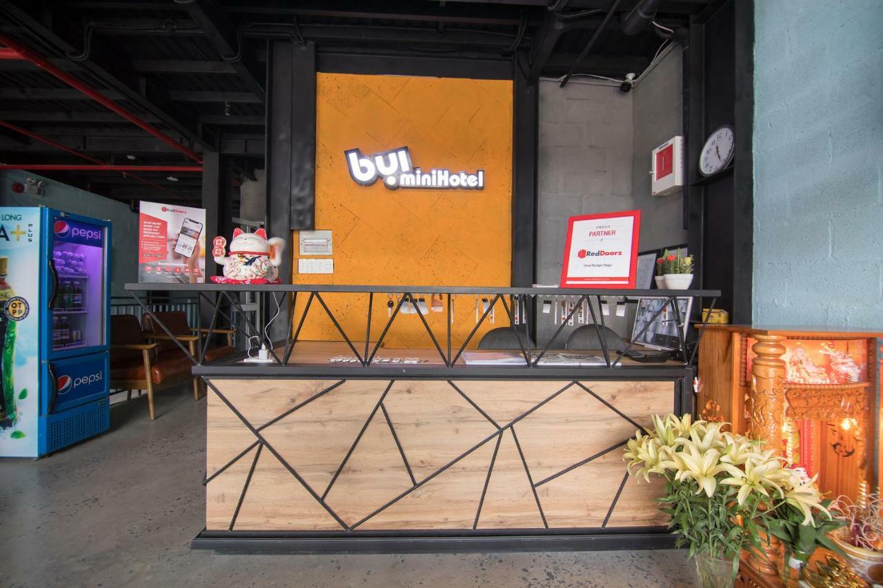 Reddoorz Plus @ Ung Van Khiem Street Ho Chi Minh-stad Buitenkant foto