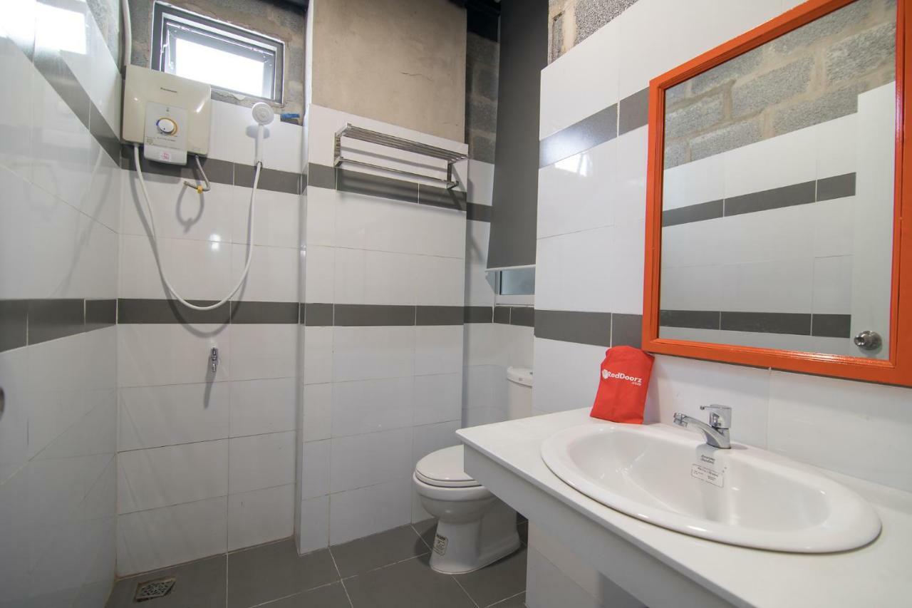 Reddoorz Plus @ Ung Van Khiem Street Ho Chi Minh-stad Buitenkant foto