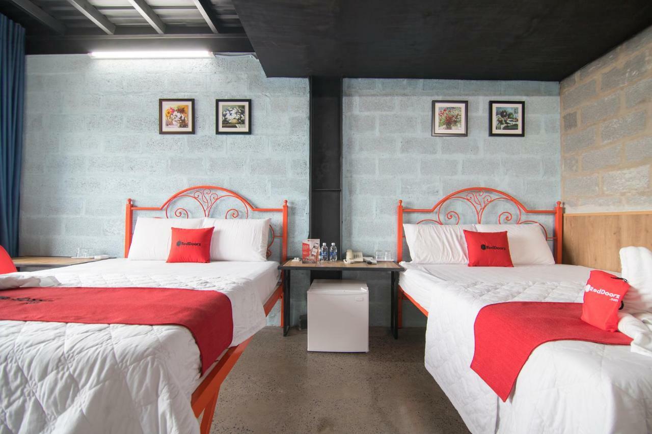 Reddoorz Plus @ Ung Van Khiem Street Ho Chi Minh-stad Buitenkant foto
